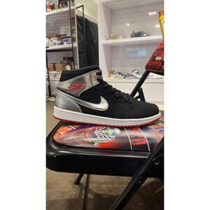 AJ 1 Johnny Kilroy (Preowned)